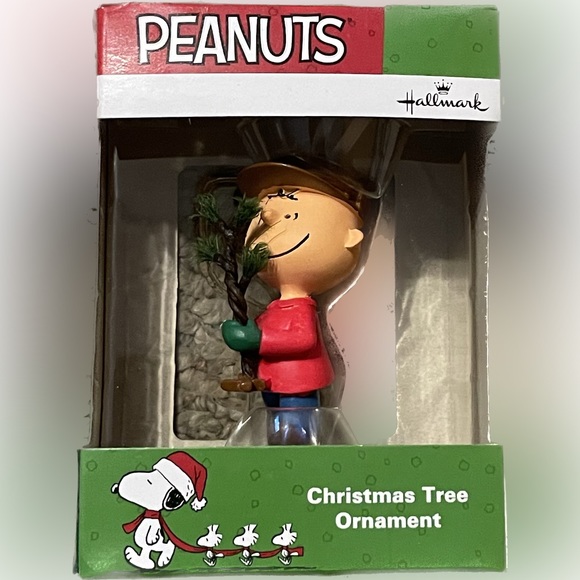 Hallmark Holiday Peanuts Charlie Brown Christmas Tree Ornament